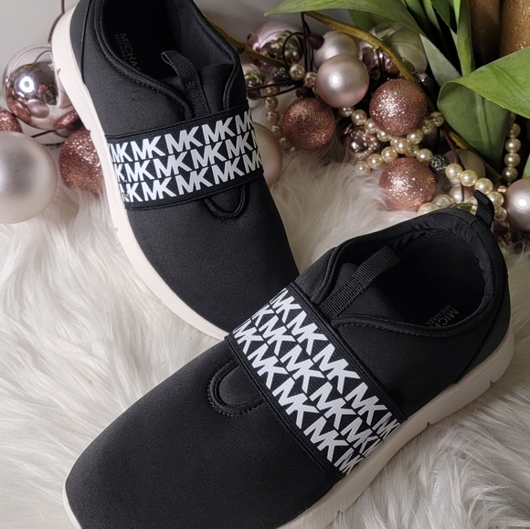 Michael Kors Toddler Sneakers - Picture 1 of 8